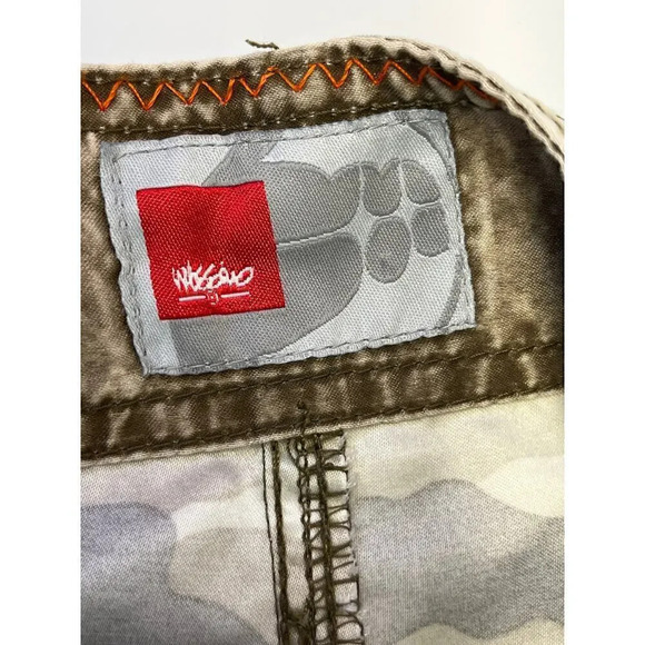 Mossimo Supply Co. Mens Size 34 9 inseam Trunk Shorts  Logo TINY FLAW - Picture 6 of 16